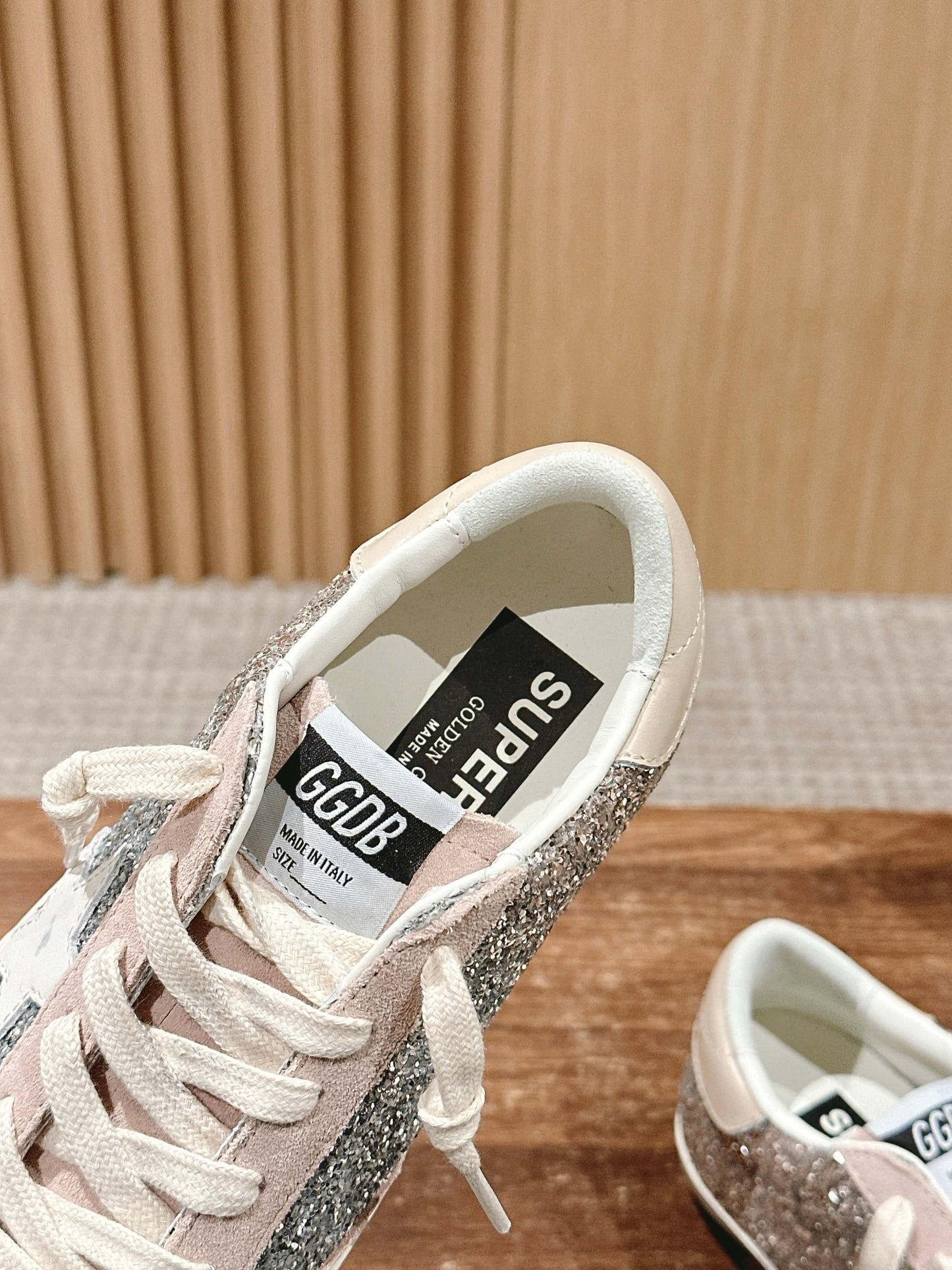 Golden Goose Sneaker