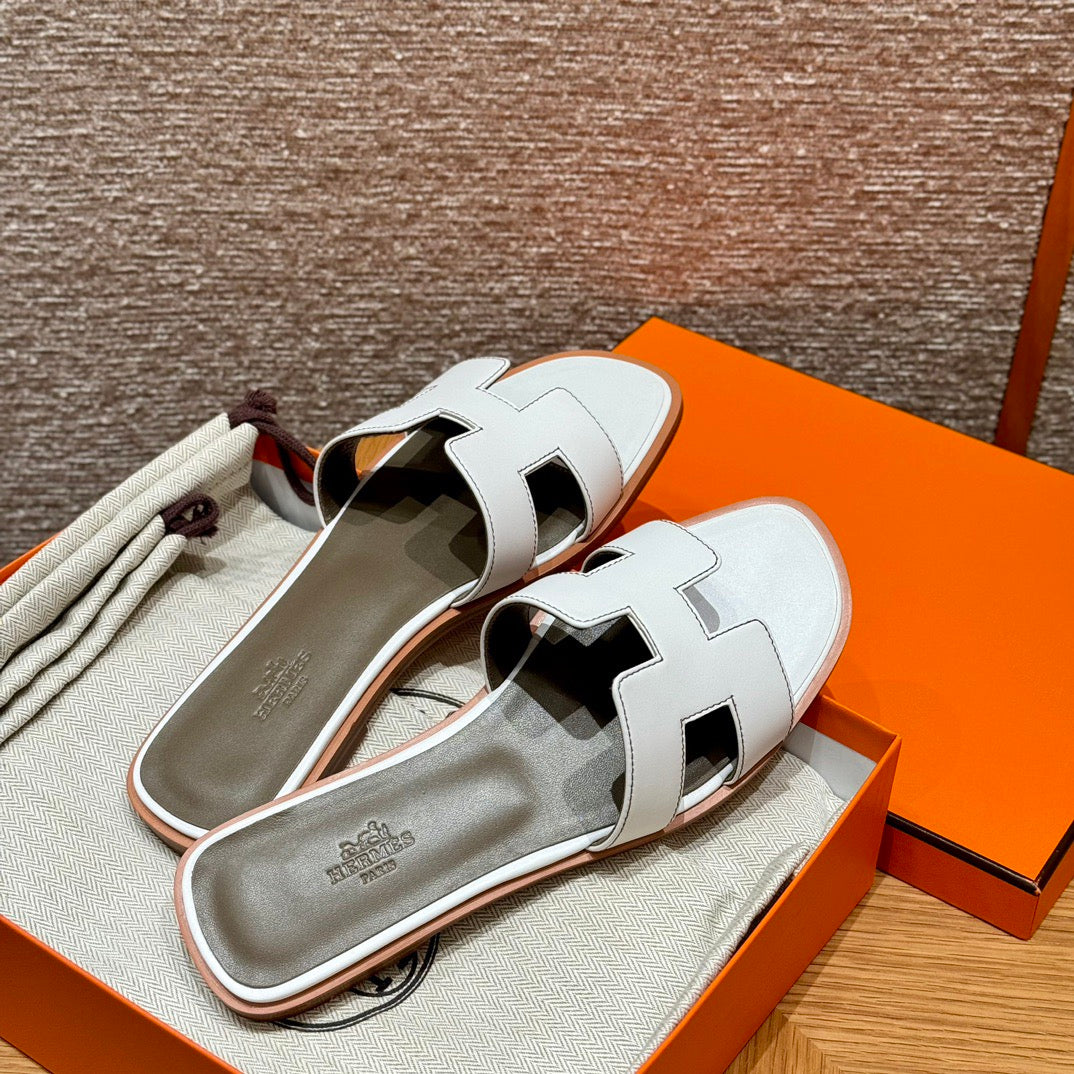 Hermes Sandals