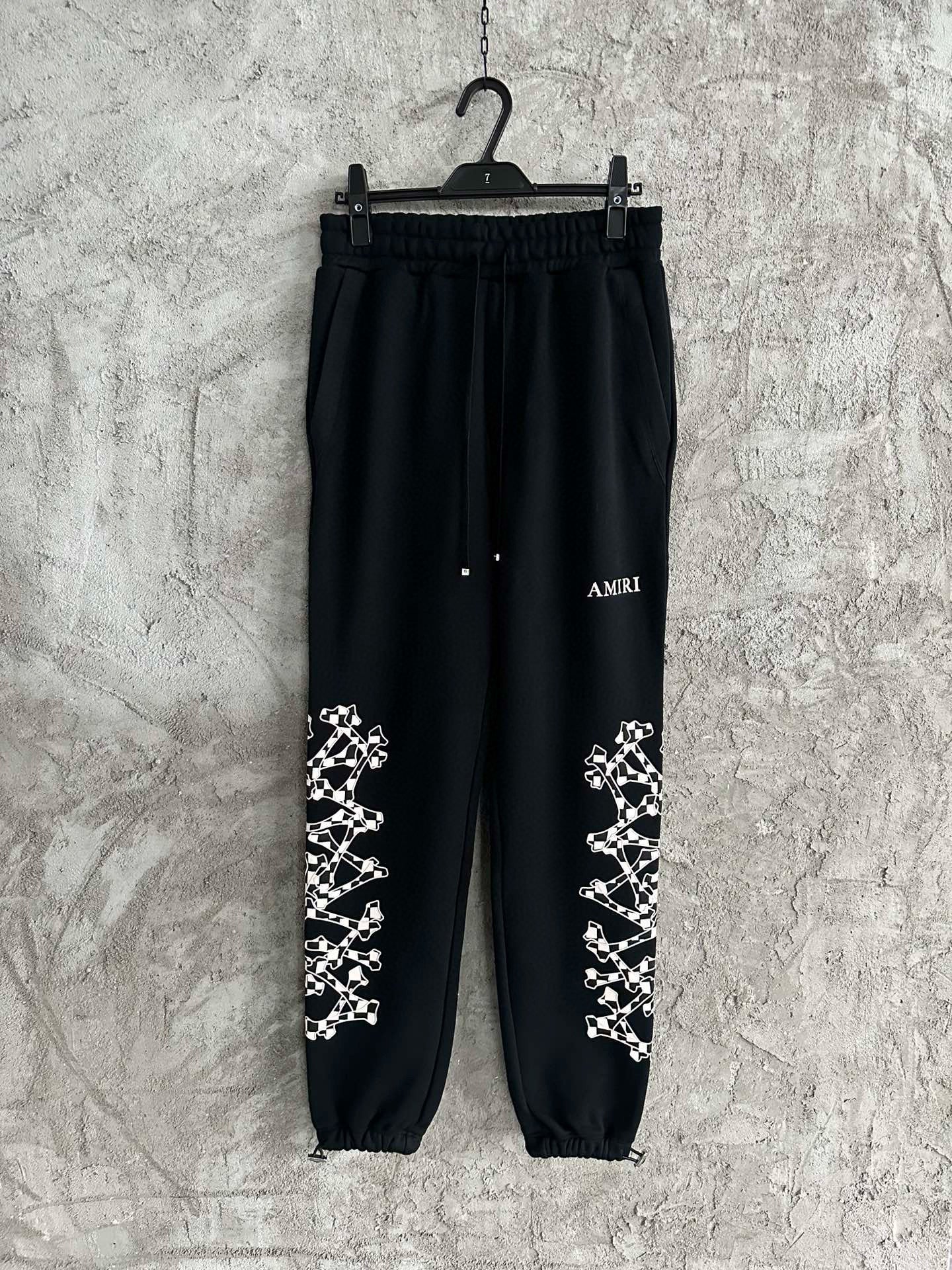 Amiri Joggers