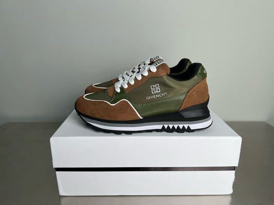 Givenchy Sneakers