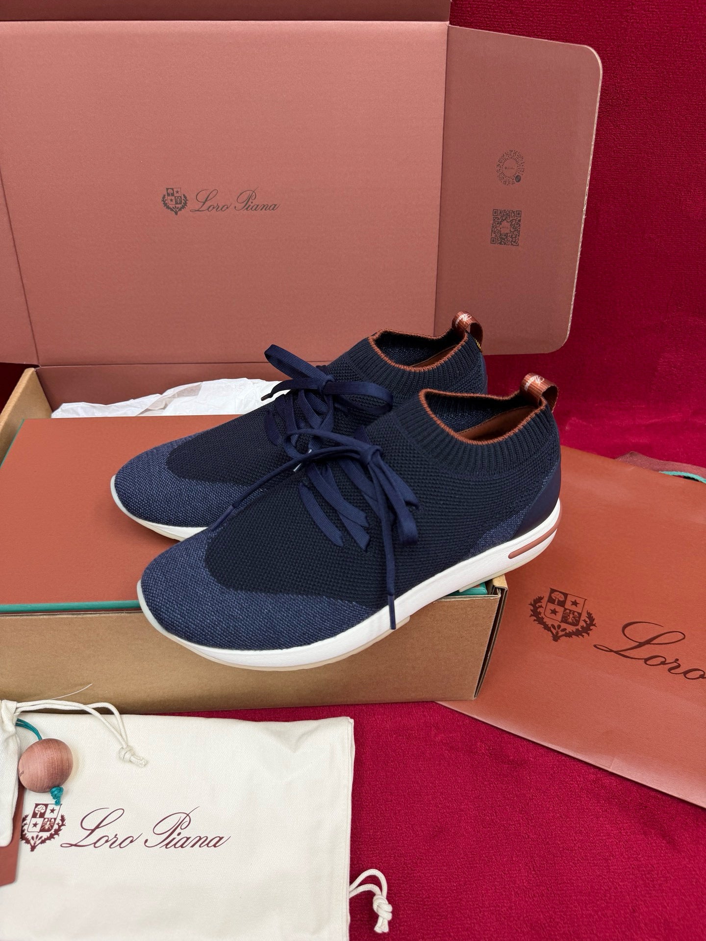 Loro Piana 360 Flexy Walk Sneakers
