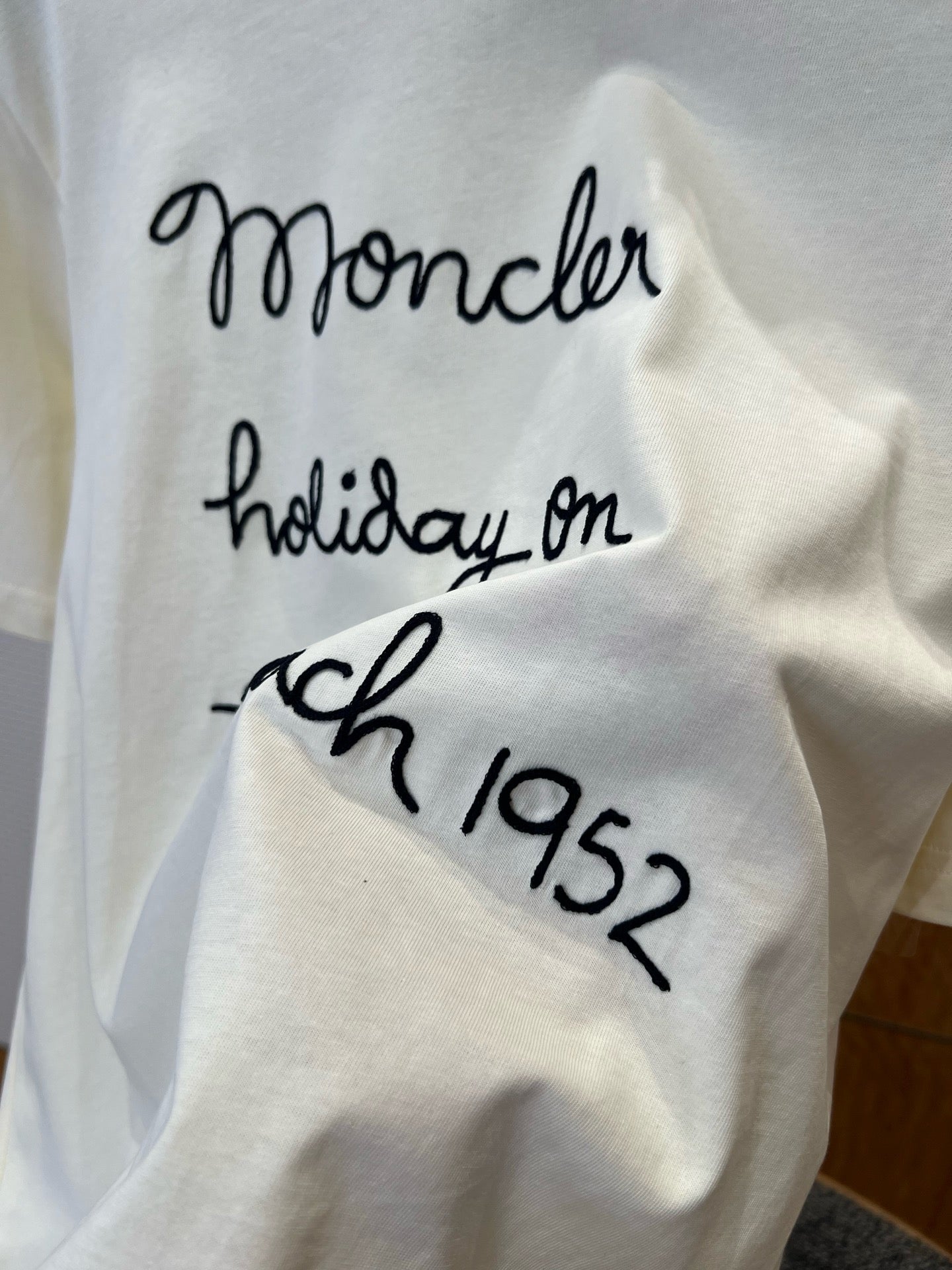 Moncler T-shirt