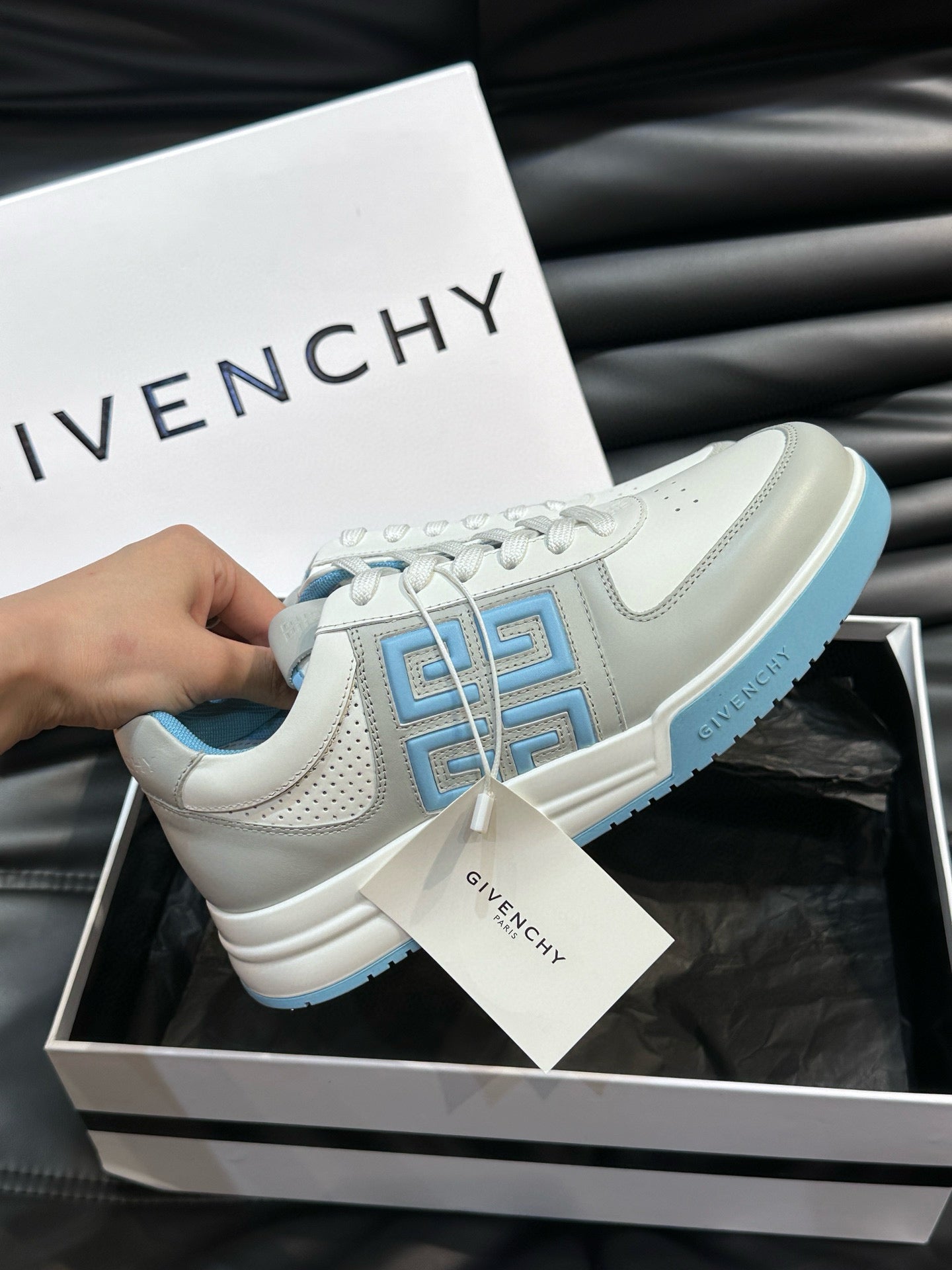 Givenchy Sneakers