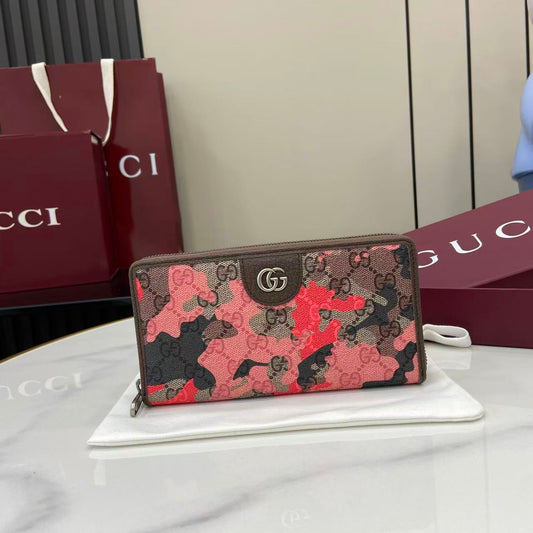 Gucci Long Zipped Wallet