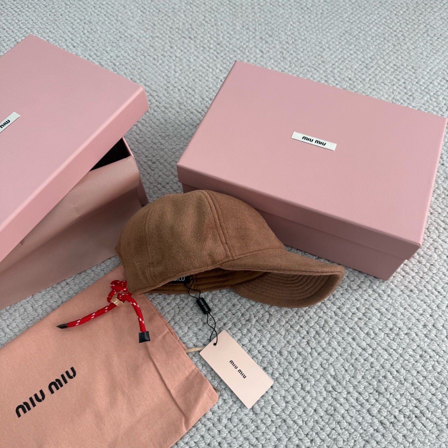 Miu Miu Caps