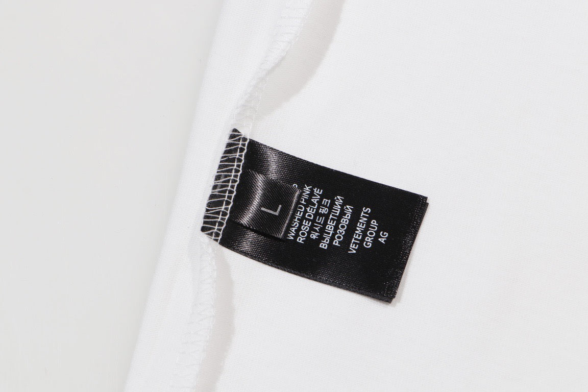 Vetements T-Shirts