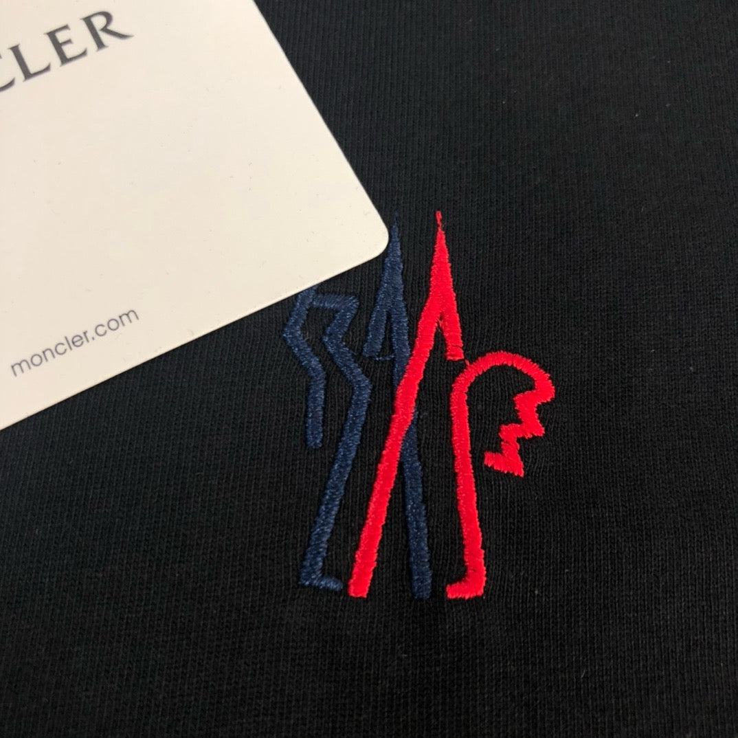 Moncler T-shirt