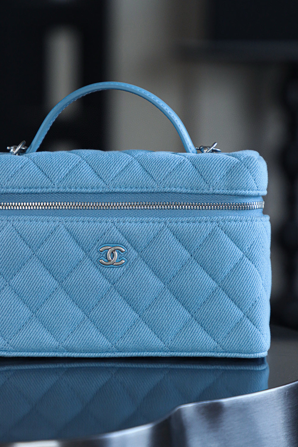 Chanel 25P LP Vanity Case