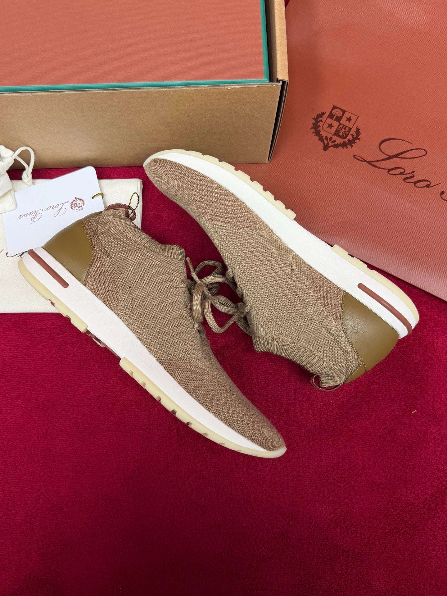LP Sneaker