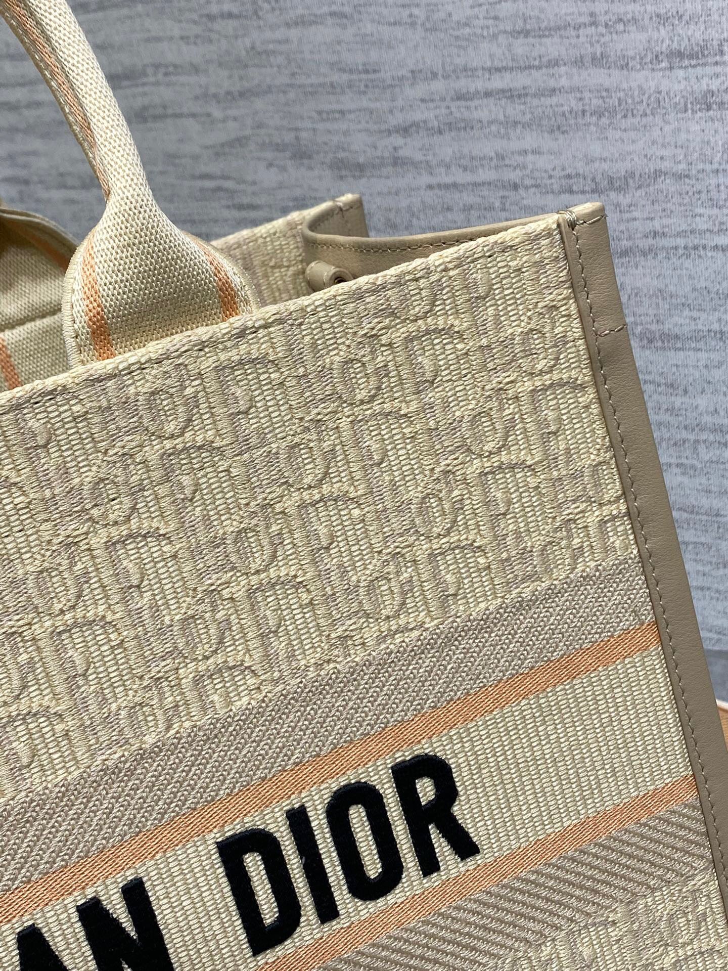 Dior Tote  36x16x27cm