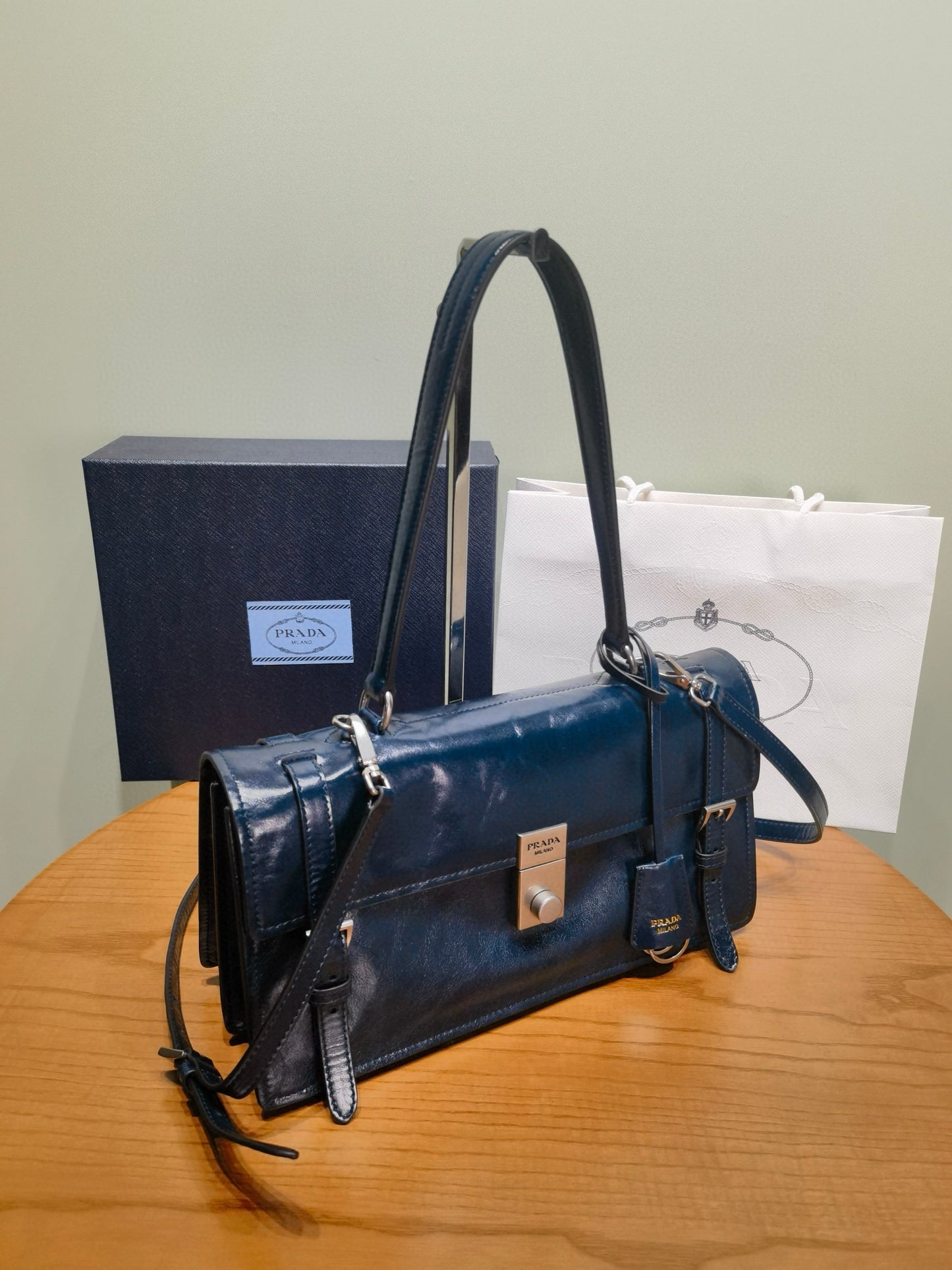 Prada Handbag 32x16.5x10cm