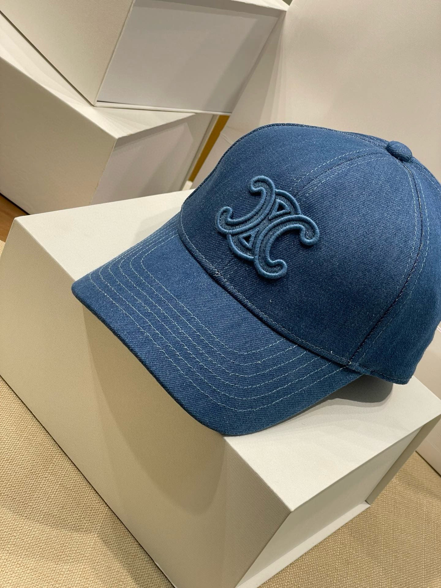 Celine Cap