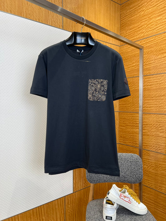 Moncler T-shirt