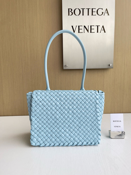 Bottega Veneta Shoulder Bag