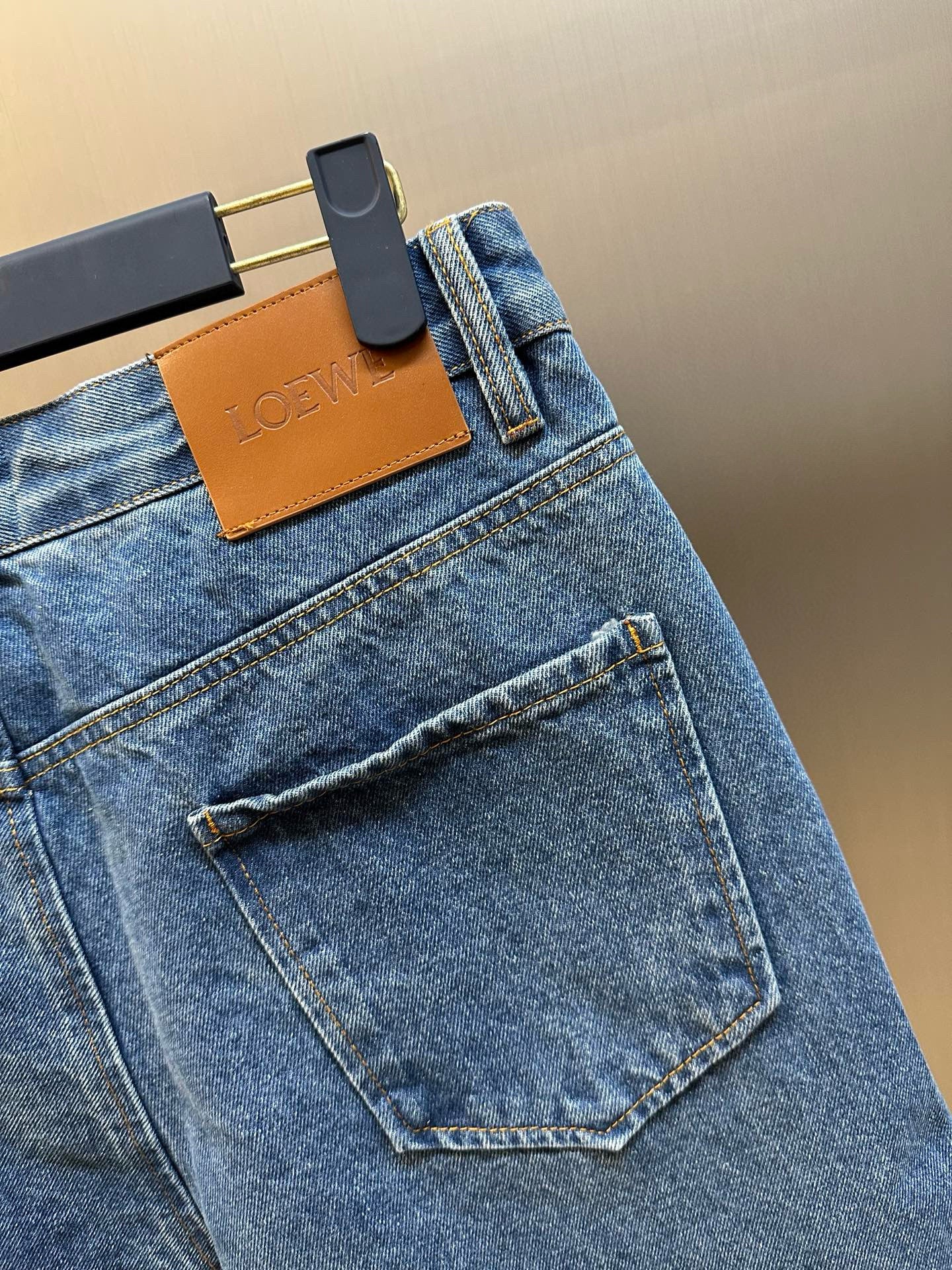 Loewe Short