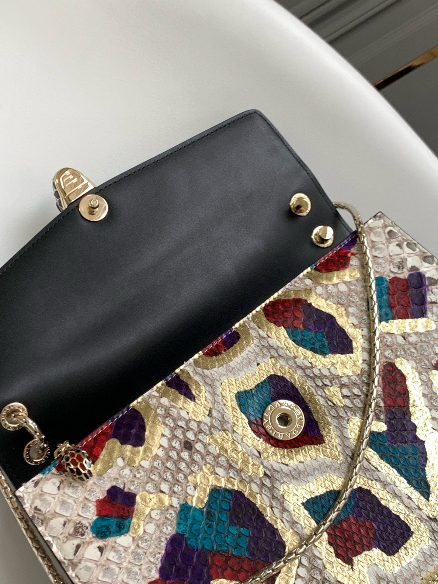 Bvlgari Serpenti Forever Bucket Bag(27CM*7CM*18CM)