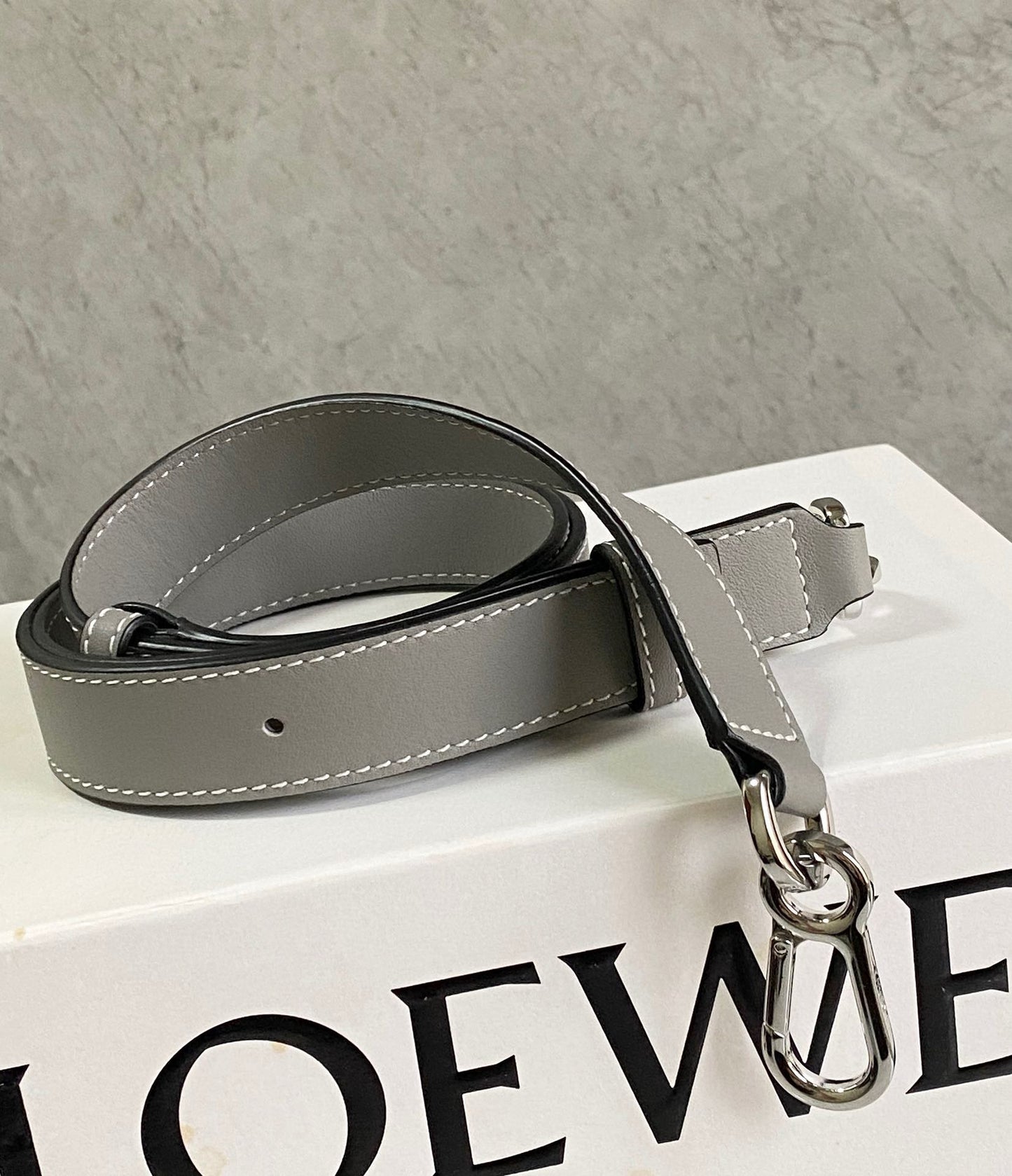 Loewe Elephant Shoulder Bag(35x16x23cm)