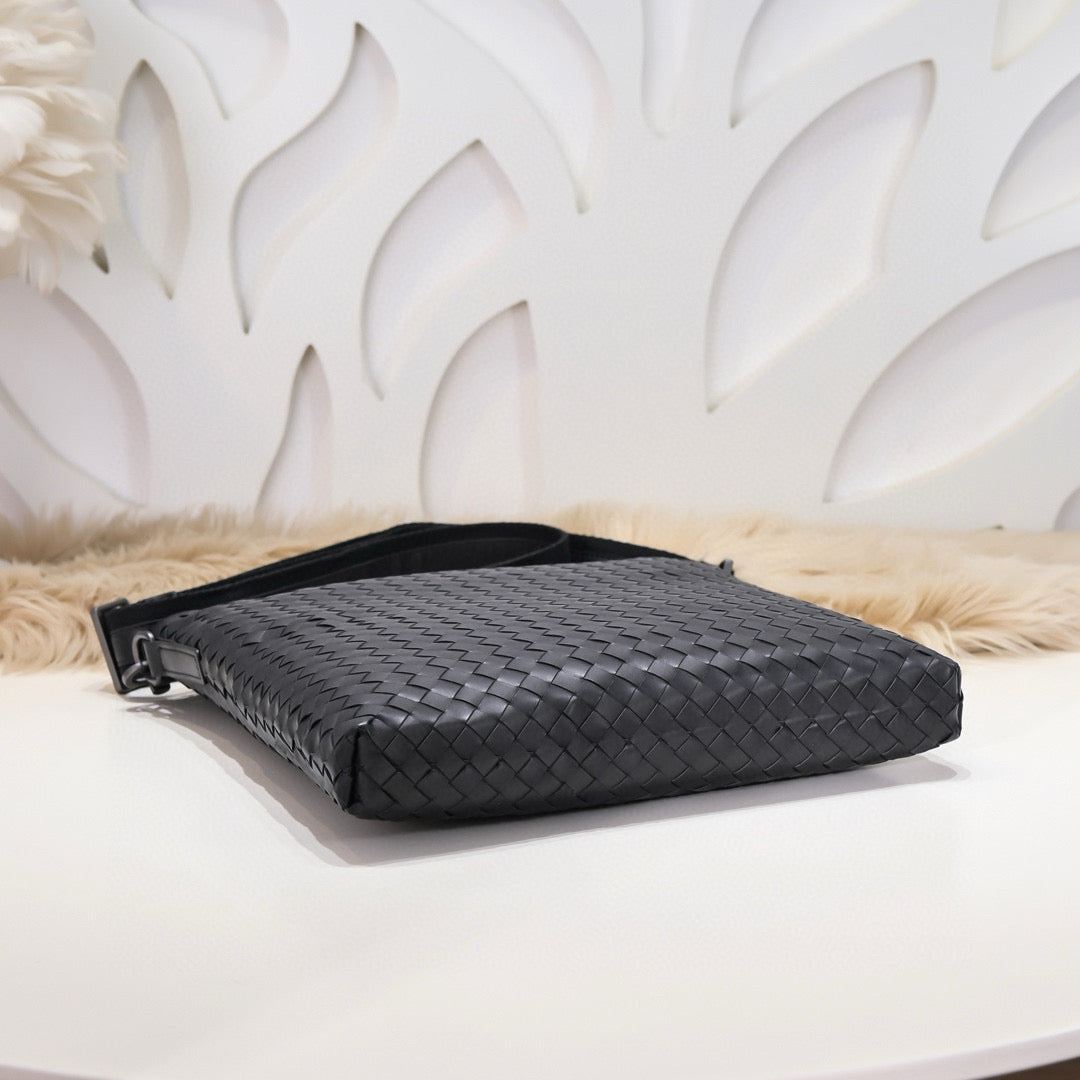 BV Cross Body Bag 30.30.3CM