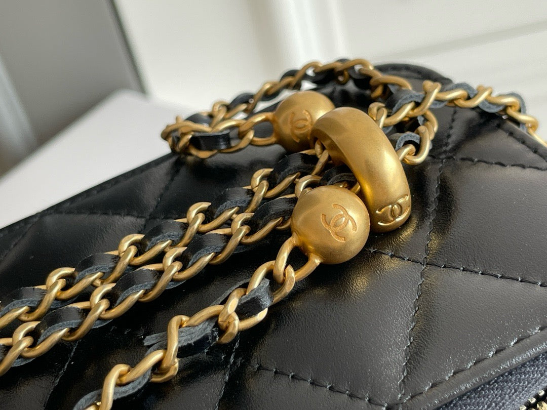 Bolso de tocador Chanel 24C