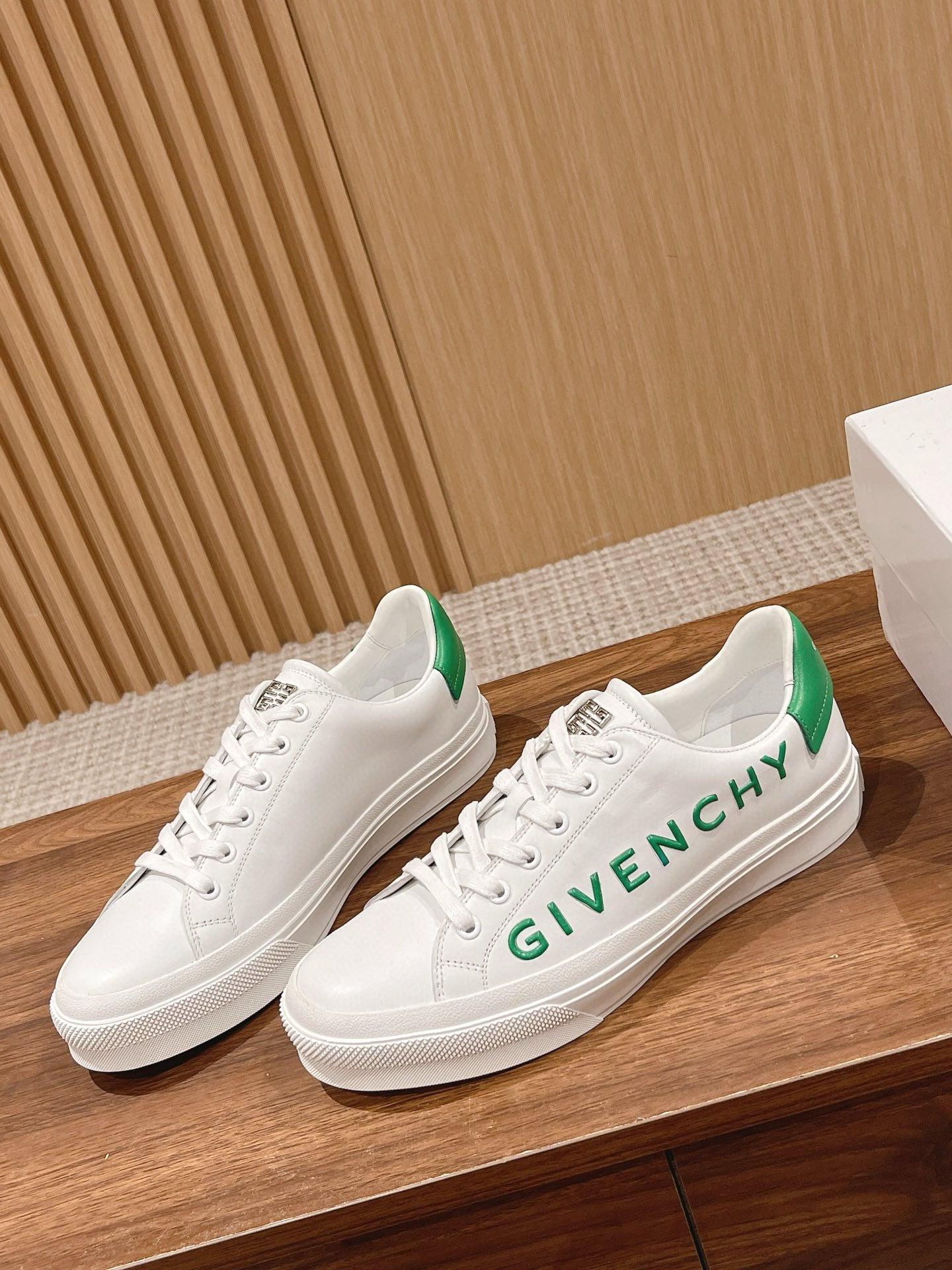 Givenchy Sneakers