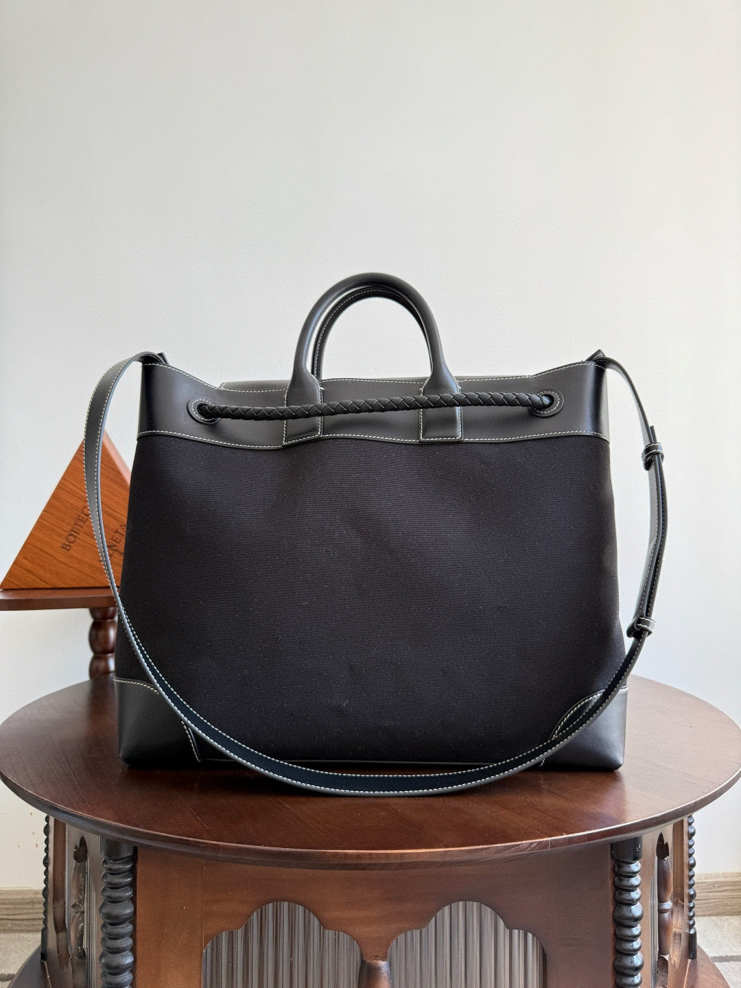 BV Andiamo Voyager Suede Tote Bag 43x39x20cm