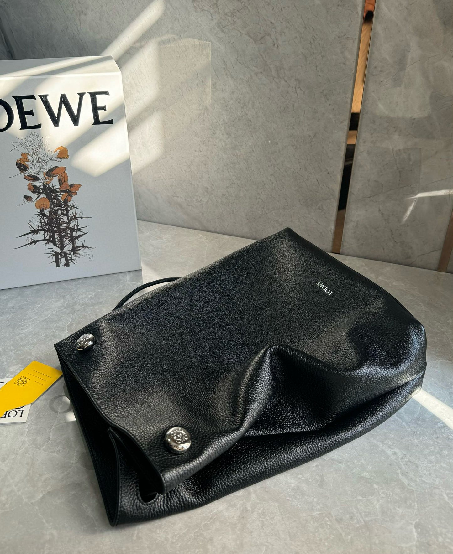 Loewe Pebble Hobo