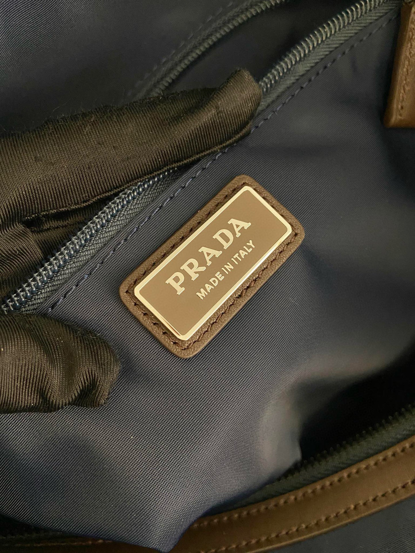 Prada Messenger Bag 34x34x17CM