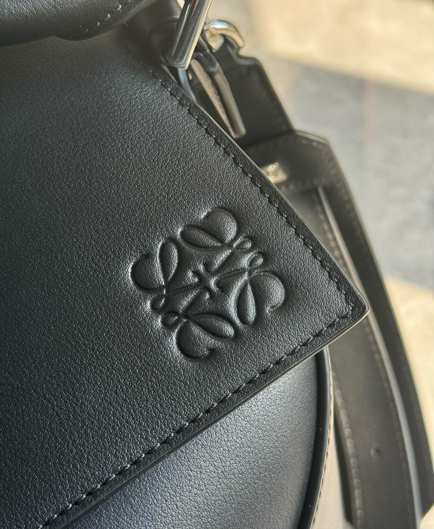 Loewe Puzzle Shoulder Bag(33x21x17cm)