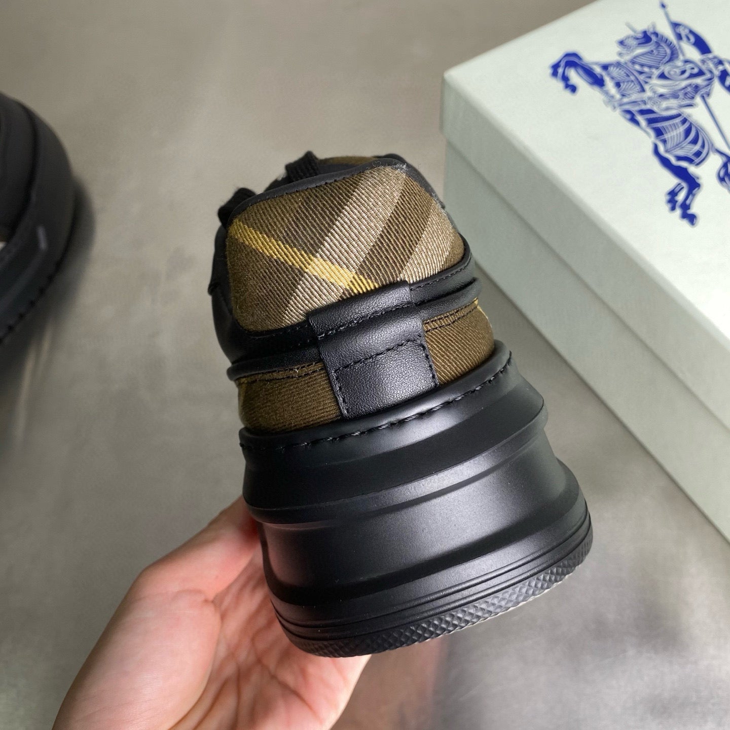 Burberry Sneakers