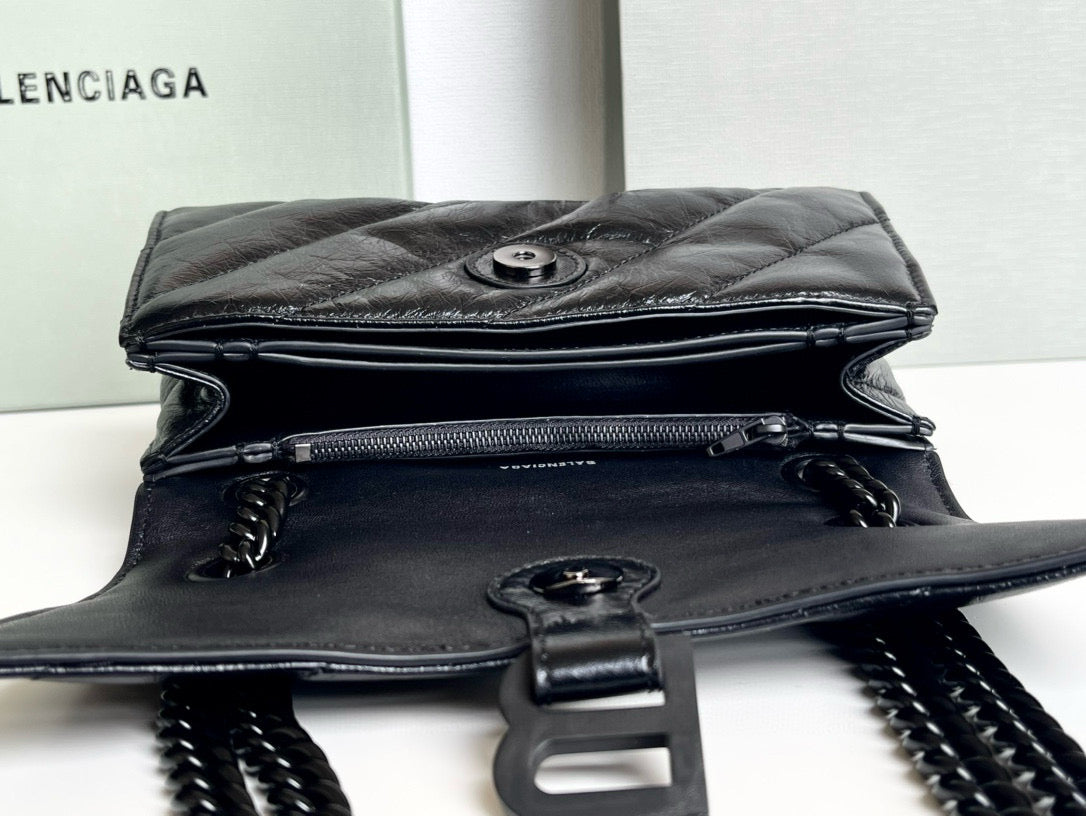 BLCG Crush Handbag(25x15x9.5cm)