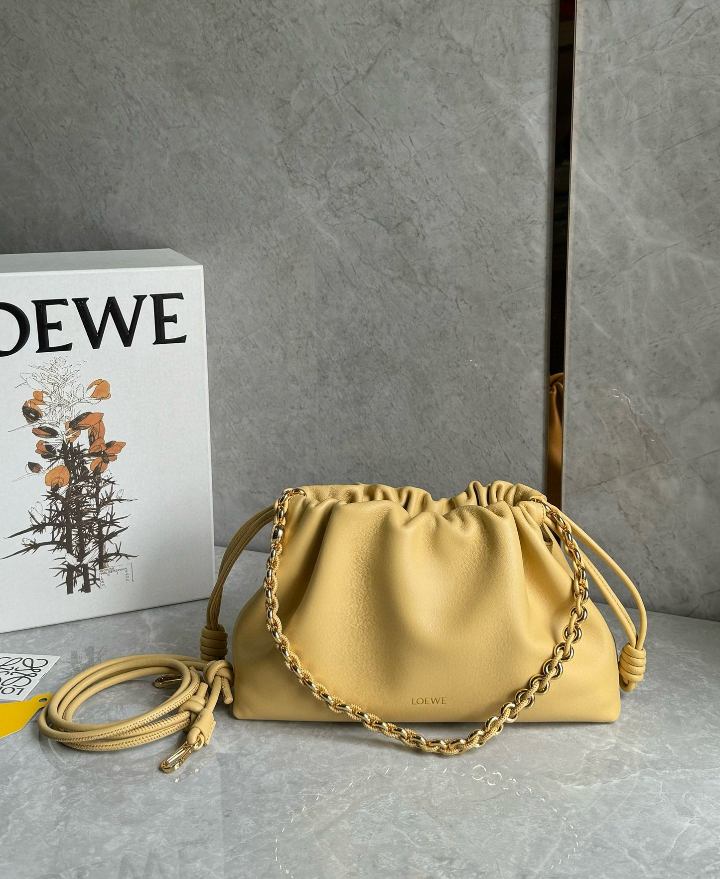 Loewe Flamenco Purse Lucky Bag(30x10.5x20cm)
