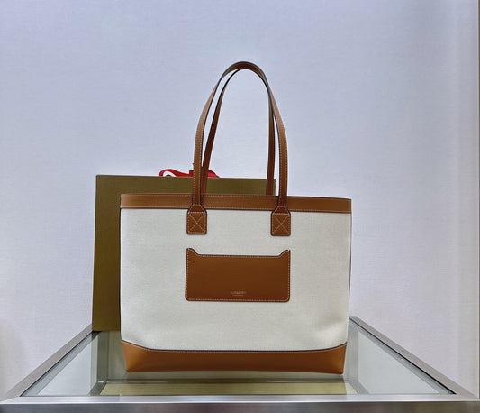 Burberry Tote