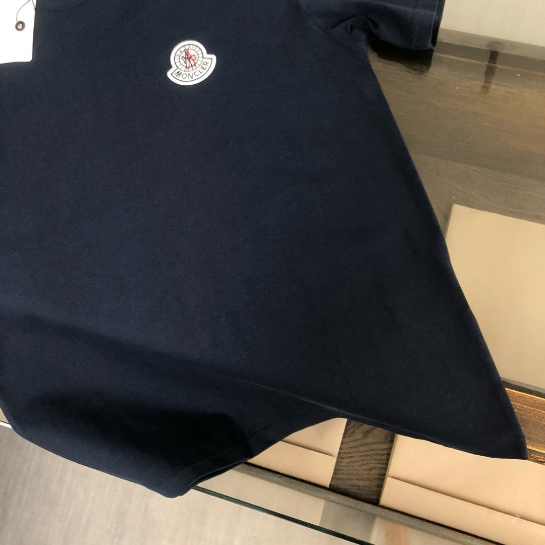 Moncler T-shirt