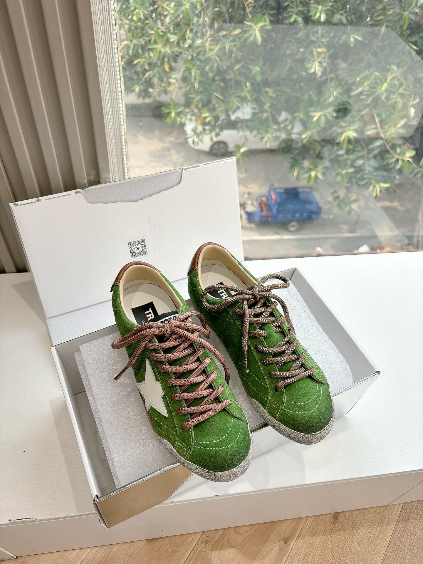 Golden Goose Sneaker