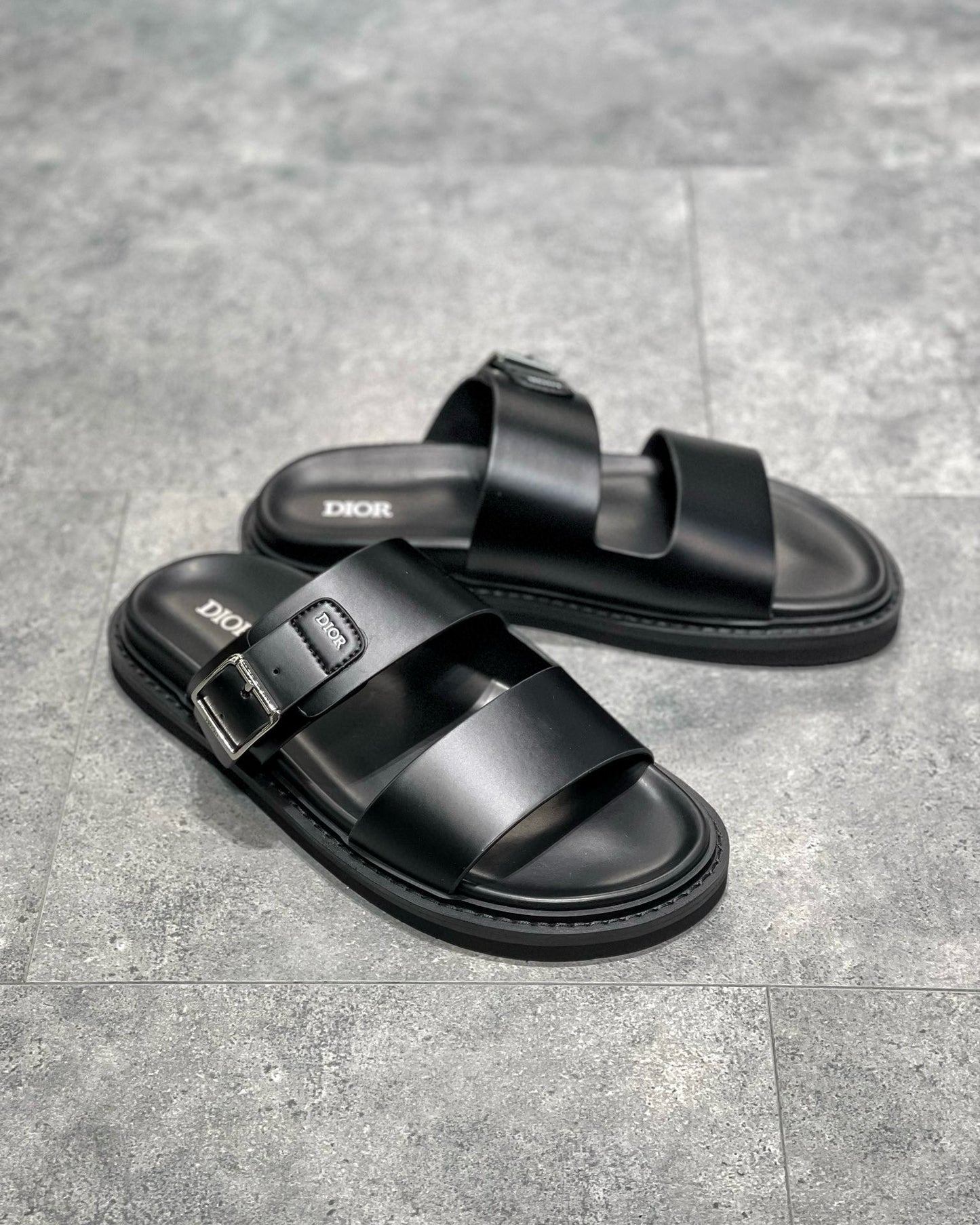 CD SANDALS