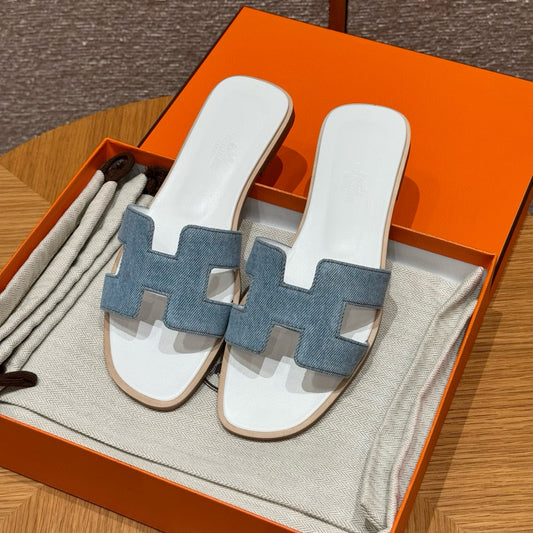Hermes Slippers