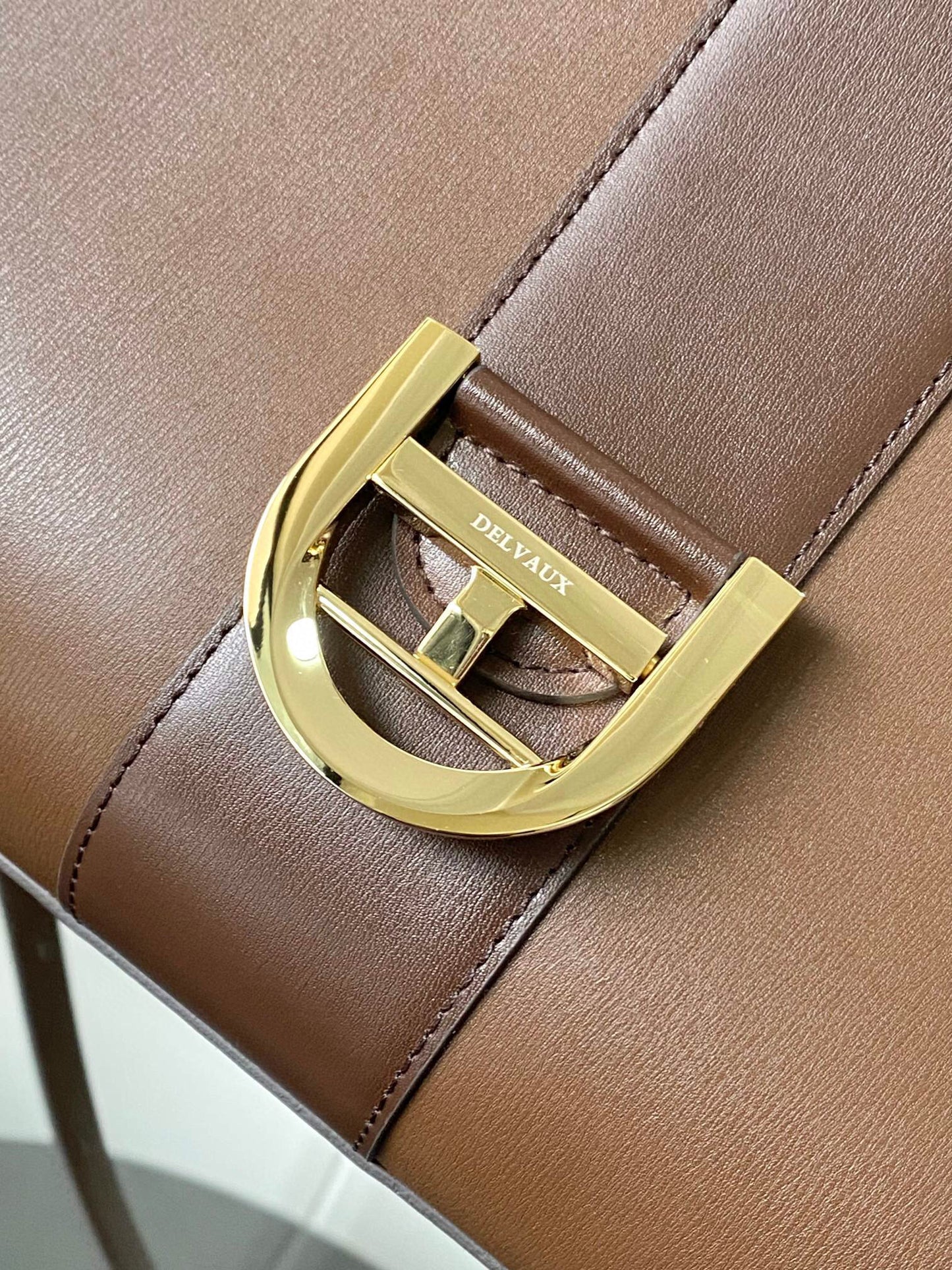 Delvaux Le Brilliant