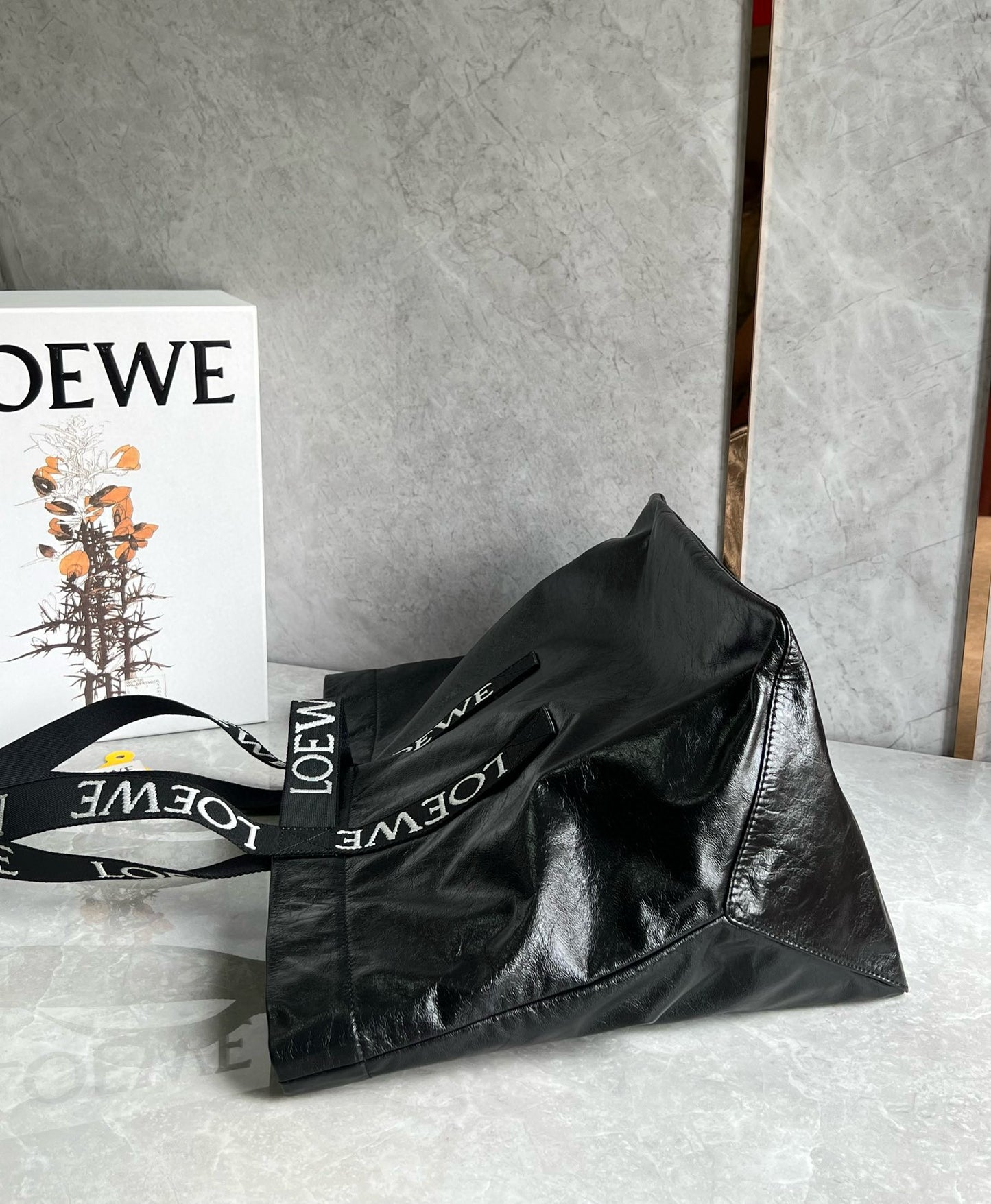 Loewe Fold Shopper