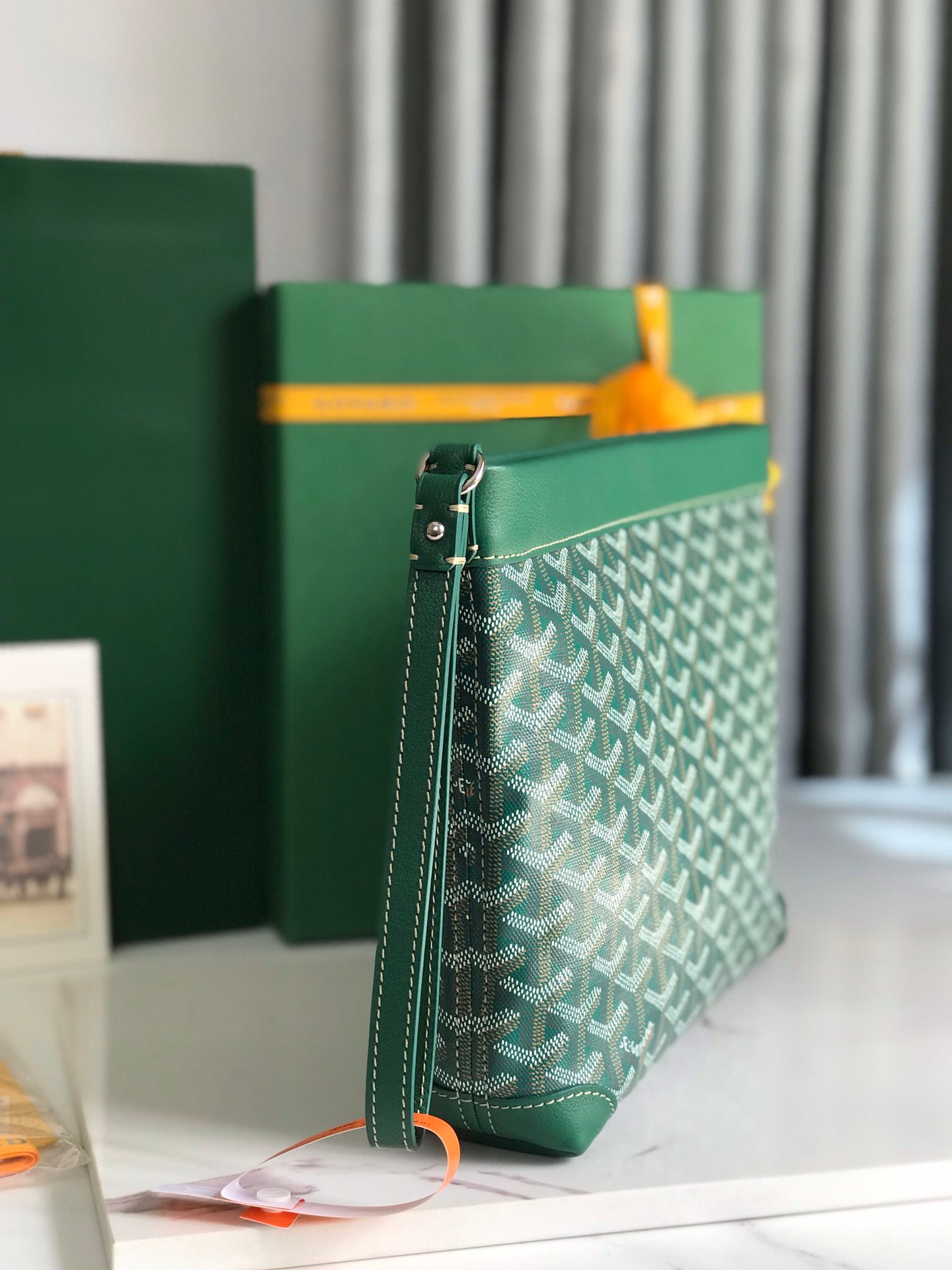 Goyard Conti