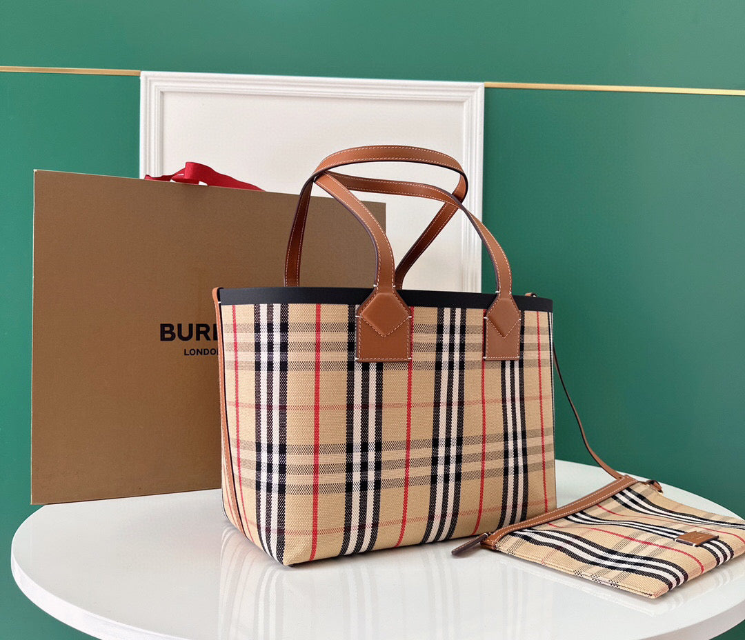 Burberry Shoulder Bag