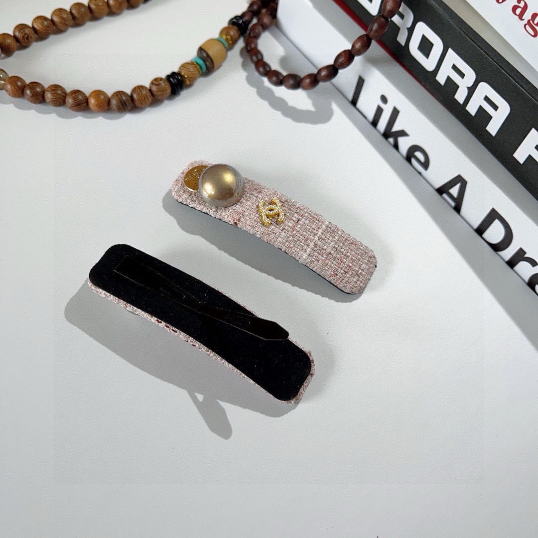 Chanel Hairpin