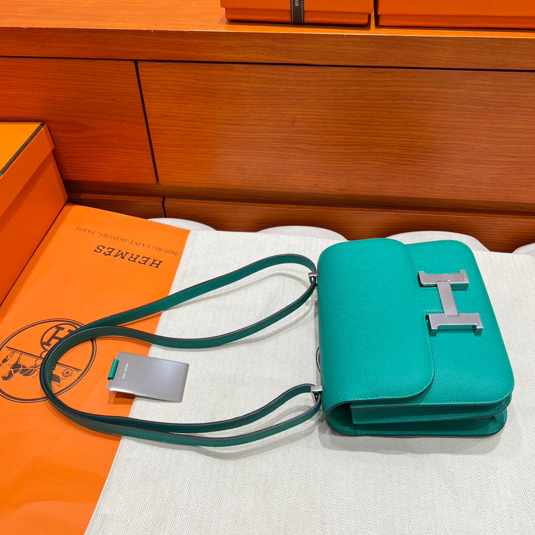 Hermes Constance 19
