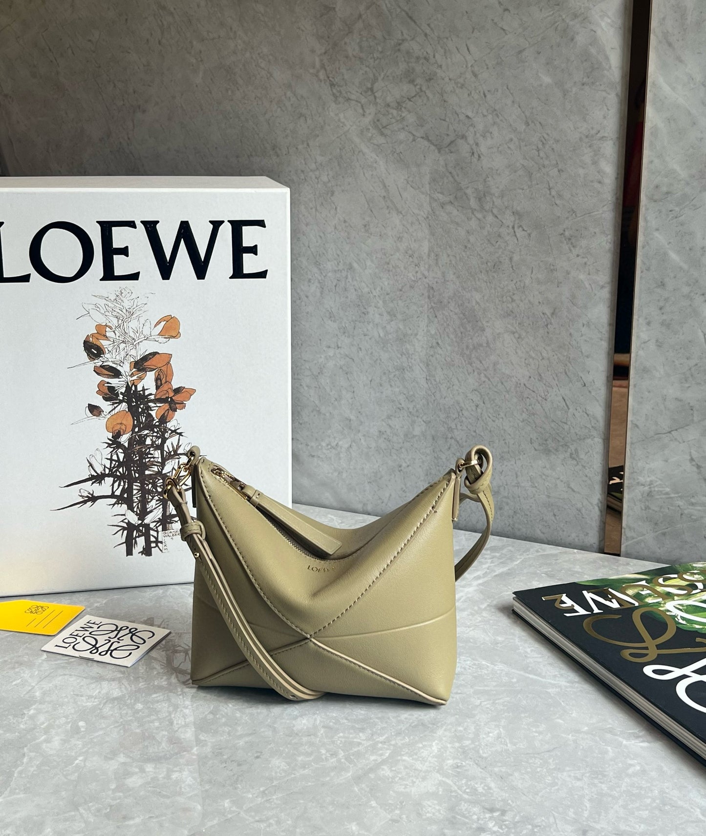 Loewe Puzzle Fold Pouch Mahjong Bag(23x6.5x15.5cm)