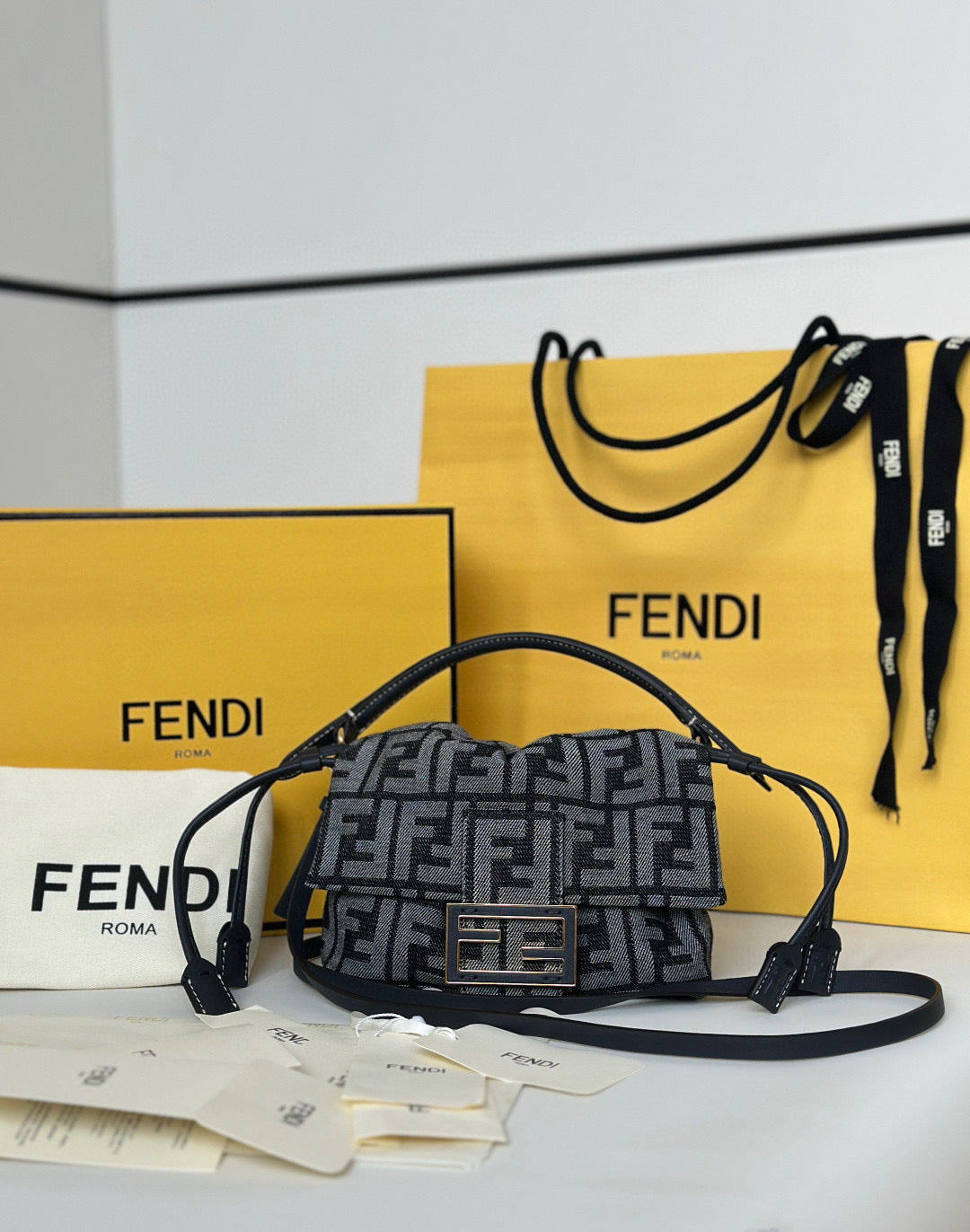 Fendi Mamma Baguette Bag