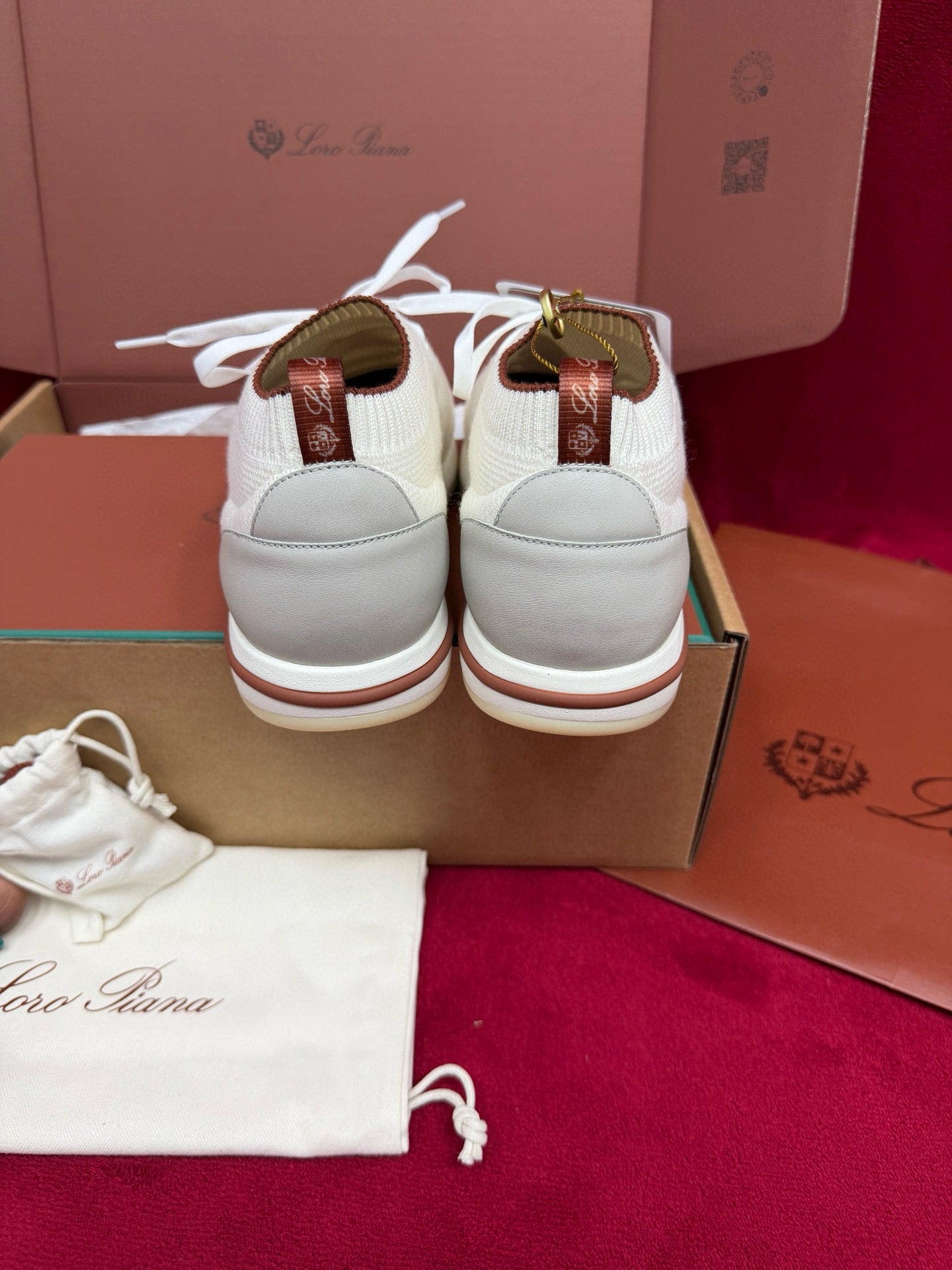 Loro Piana 360 Flexy Walk Sneakers
