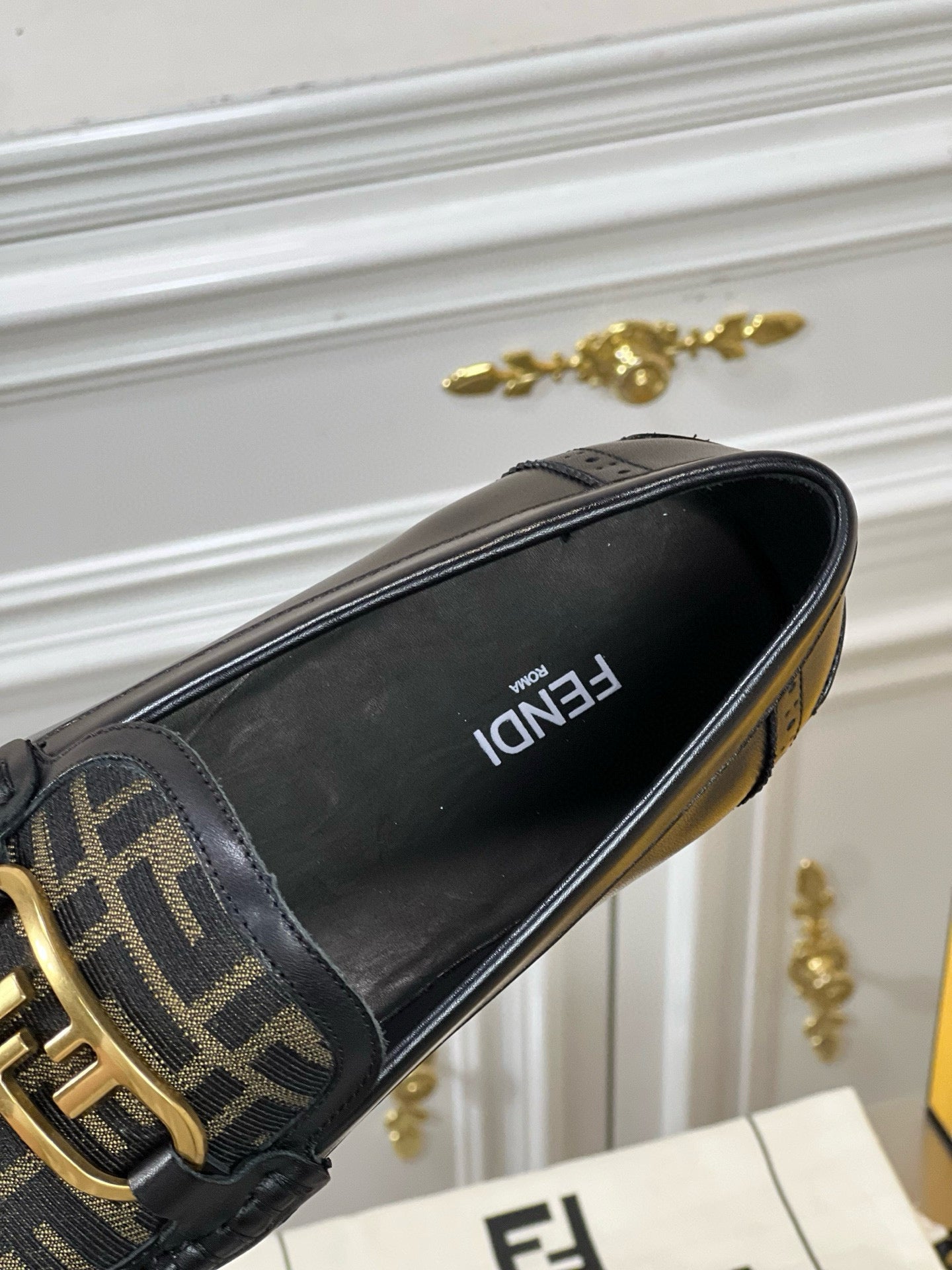 Fendi Loafer