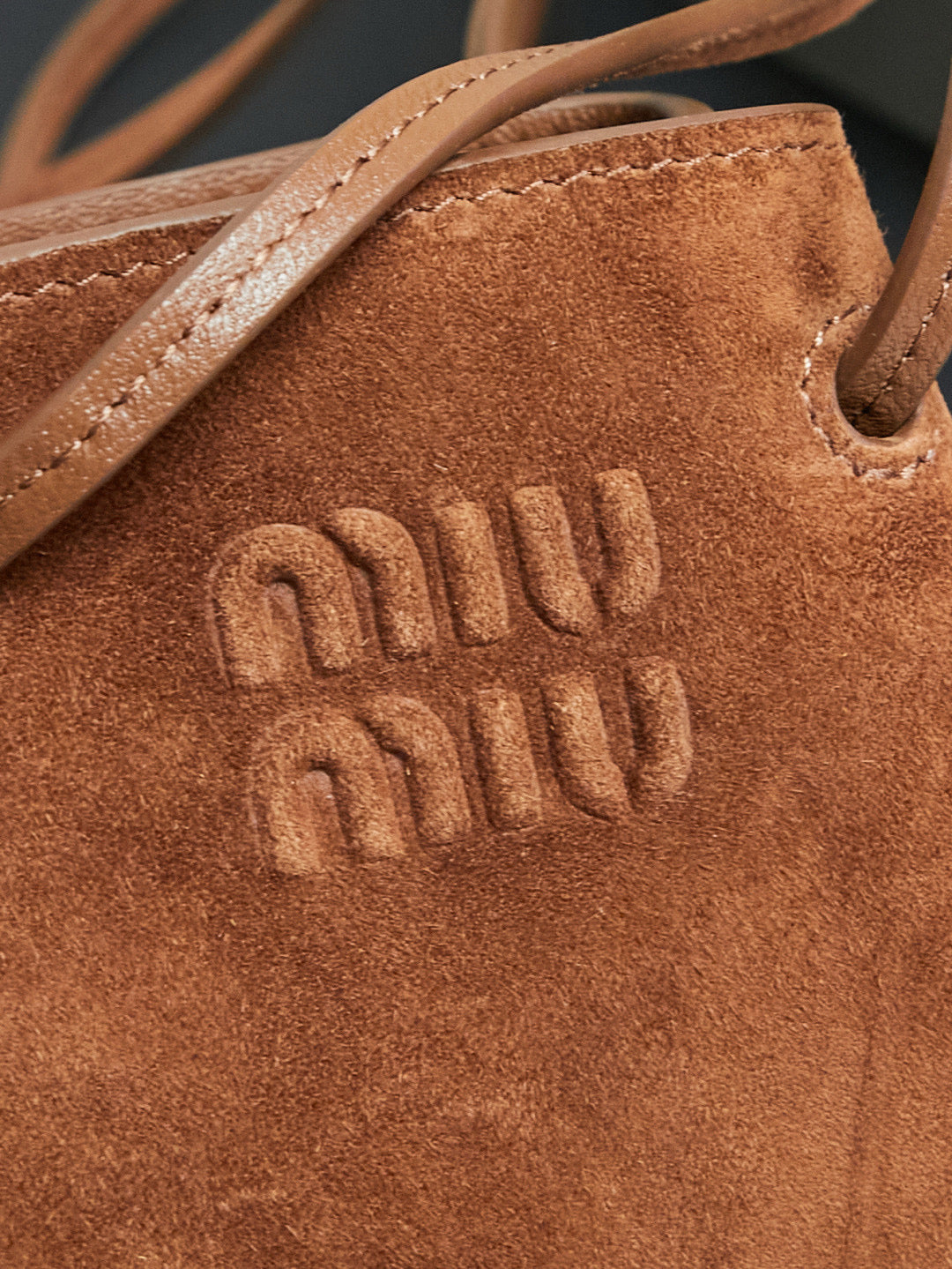 Miu Miu Bucket Bag 17x14x6cm