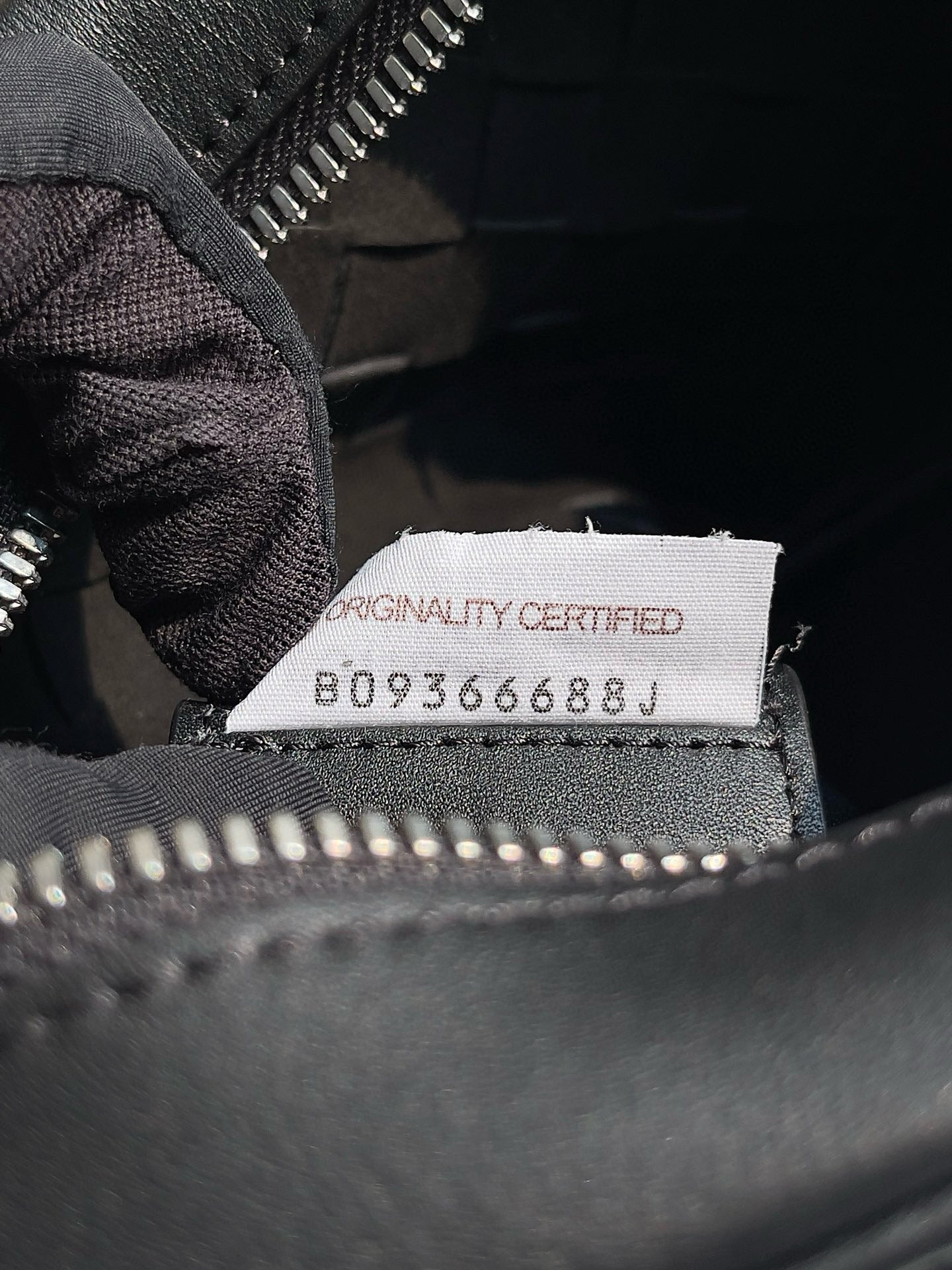 BV Intrecciato Camera Bag