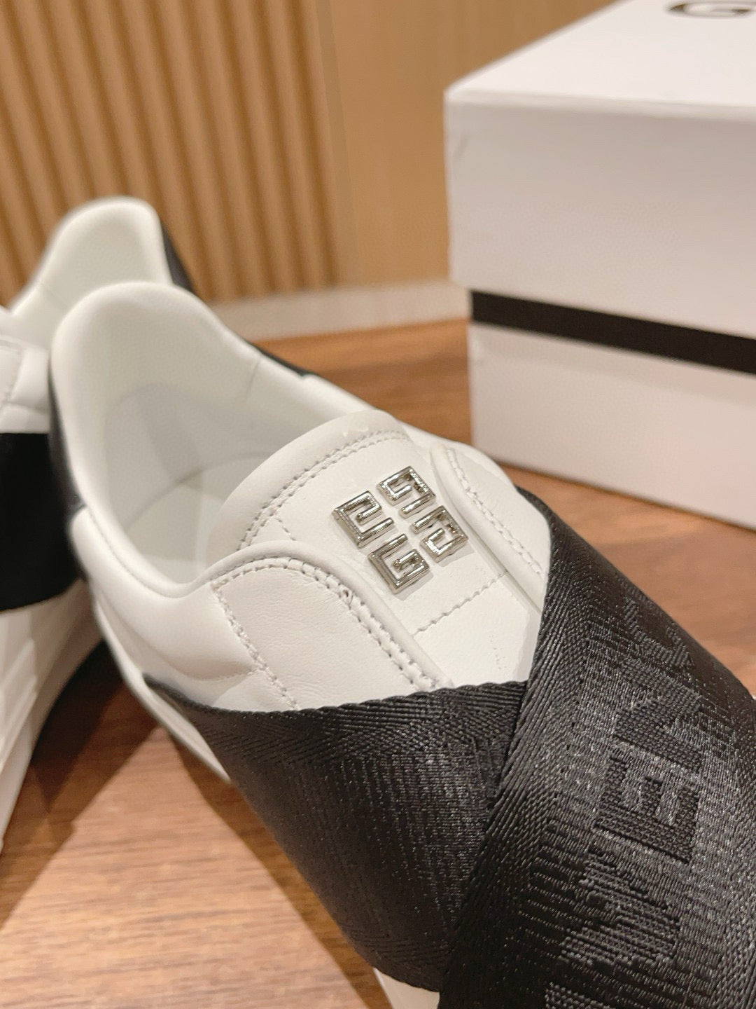 Givenchy Sneakers