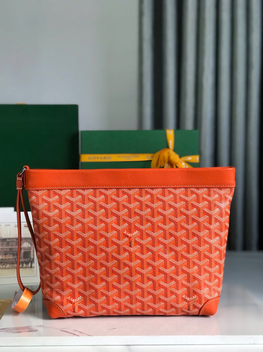 Goyard Conti